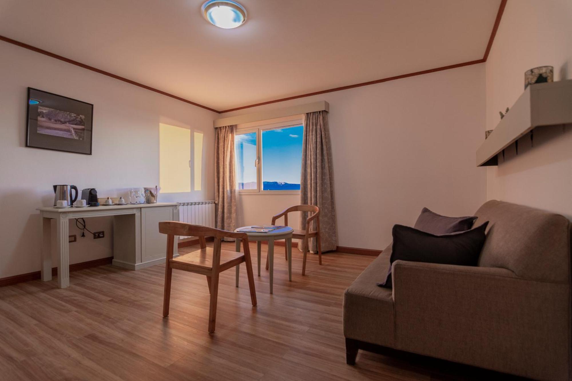 Edenia Hotel & Nature إل كالافاتي المظهر الخارجي الصورة